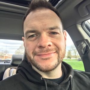 Meet your Posher, Corey